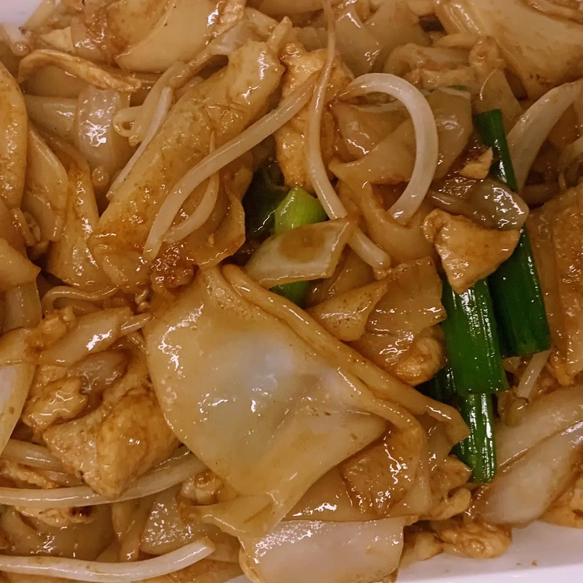素菜河粉或米粉 vegetable chow fun mein fun